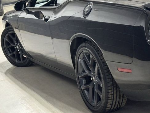 Used 2023 Dodge Challenger R/T w/ Blacktop Package image 21