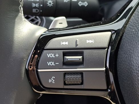 Certified 2025 Acura Integra A-Spec FWD image 22