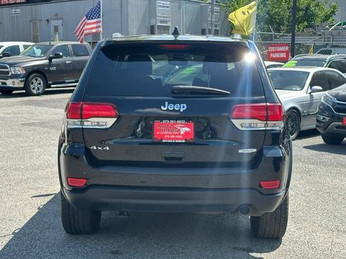 Used 2020 Jeep Grand Cherokee Laredo w/ Quick Order Package 2BN North AWD/4WD image 5
