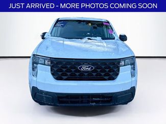 Used 2025 Ford Maverick XL video 2