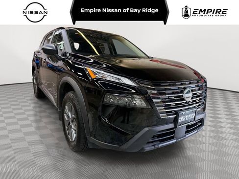 Used 2026 Nissan Rogue S AWD/4WD image 1