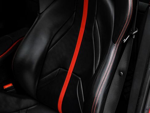 Used 2018 Ferrari 812 Superfast image 45