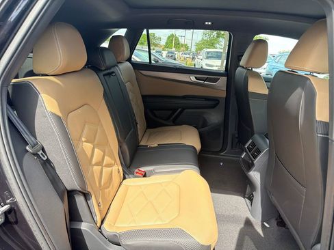 New 2026 Volkswagen Atlas Cross Sport SE AWD/4WD image 33