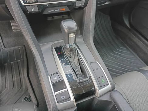 Used 2016 Honda Civic Touring image 14