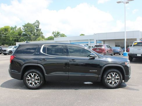 Used 2023 GMC Acadia SLE FWD image 11