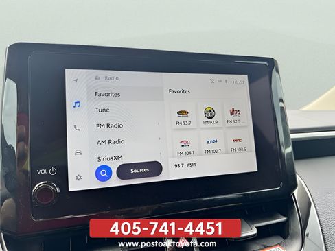 Used 2025 Toyota Corolla LE FWD image 29