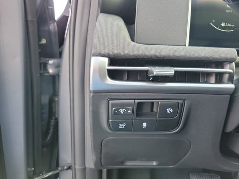 New 2026 Hyundai Tucson Limited image 21