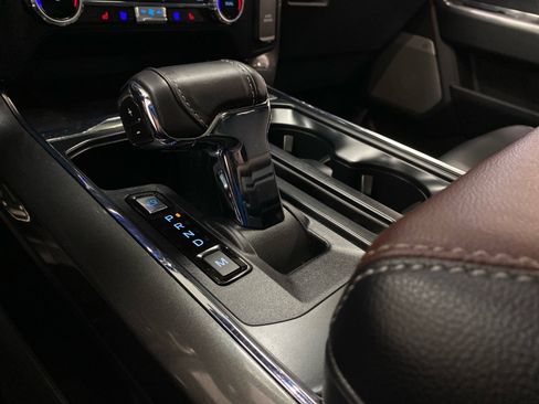 Used 2023 Ford F150 Lariat w/ Equipment Group 502A High image 32