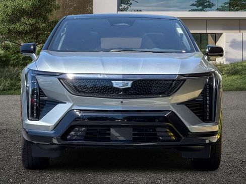 New 2026 Cadillac Optiq Sport 2 RWD image 9