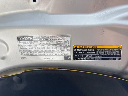 Used 2015 Toyota Prius V Five w/ Advanced Technology Package FWD image 35