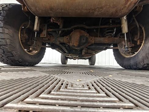 Used 2010 Jeep Wrangler Unlimited Sport image 37