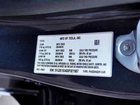 Used 2025 Tesla Model 3 Long Range RWD image 36