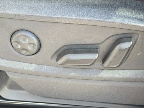 Used 2018 Audi Q5 Prestige w/ Prestige Package image 25