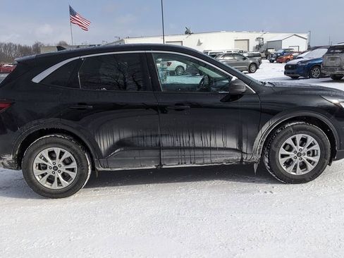 Certified 2023 Ford Escape Active image 2