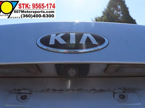 Used 2013 Kia Optima EX w/ Premium Pkg FWD image 17