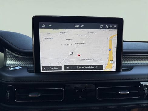 Used 2021 Lincoln Aviator Black Label Grand Touring w/ Class IV Trailer Tow Package image 19