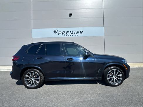 Used 2020 BMW X5 M50i w/ Premium Package AWD/4WD image 6