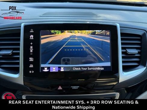 Used 2017 Honda Pilot Touring image 23