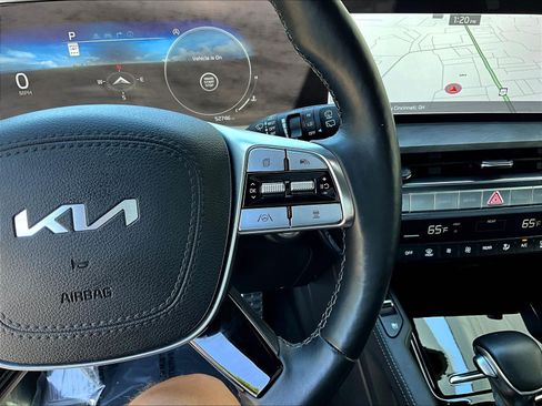 Certified 2024 Kia Telluride SX X-Pro AWD/4WD image 12