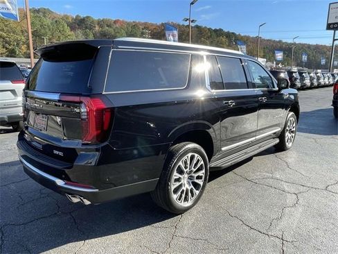 New 2026 GMC Yukon XL Denali w/ LPO, Floor Liner Package image 3
