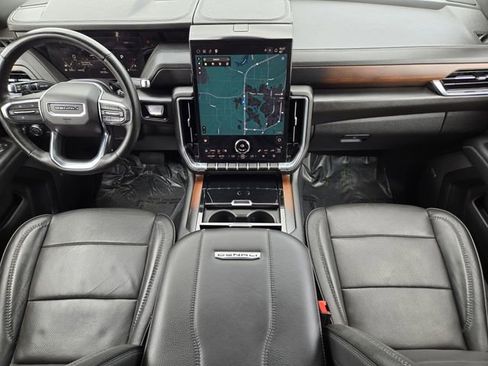 Used 2025 GMC Yukon Denali AWD/4WD image 25