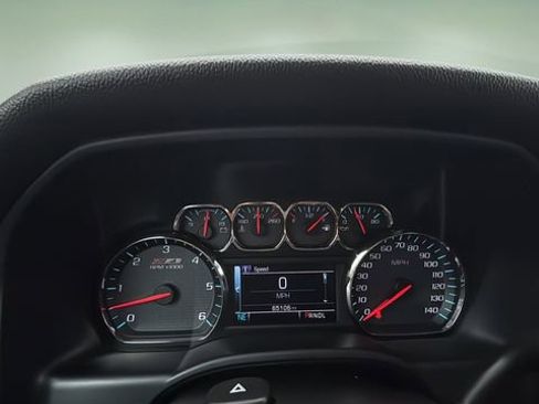 Used 2018 Chevrolet Silverado 1500 LT w/ All Star Edition image 15