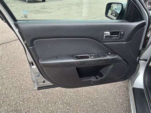 Used 2012 Ford Fusion SE FWD image 14
