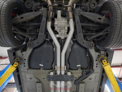 Used 2010 Chevrolet Camaro SS w/ LPO, Ground Effects Package RWD image 66