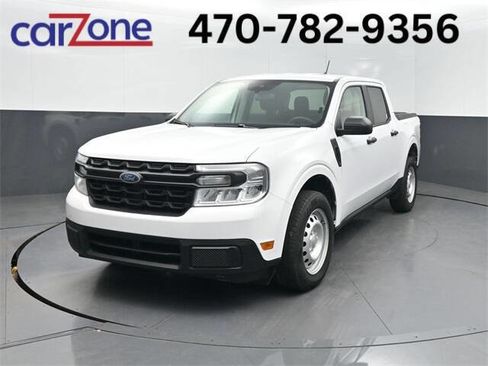 Used 2022 Ford Maverick XL image 1