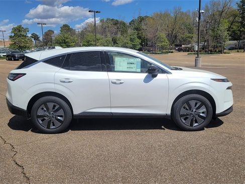 New 2025 Nissan Murano SL image 17
