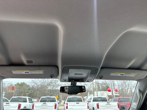 Used 2017 GMC Sierra 1500 SLT image 18