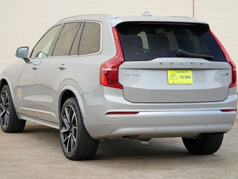 Used 2025 Volvo XC90 B6 Plus AWD/4WD image 53