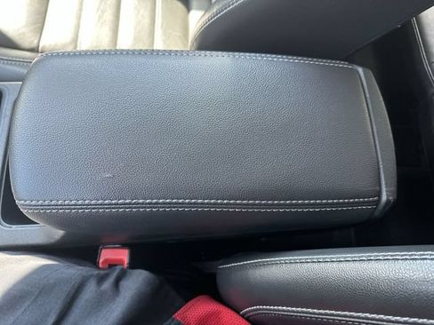 Used 2018 Ford Escape SEL AWD/4WD image 25