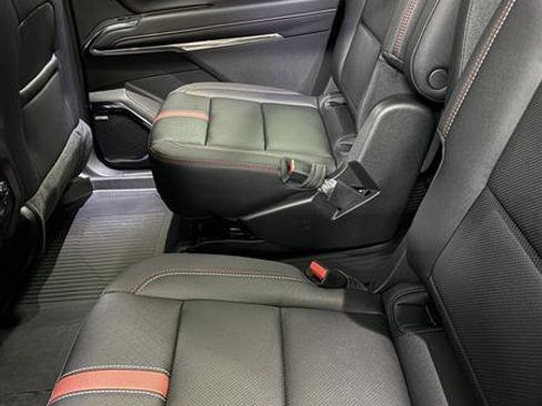 New 2026 Chevrolet Traverse RS w/ LPO, Floor Liner Package image 6