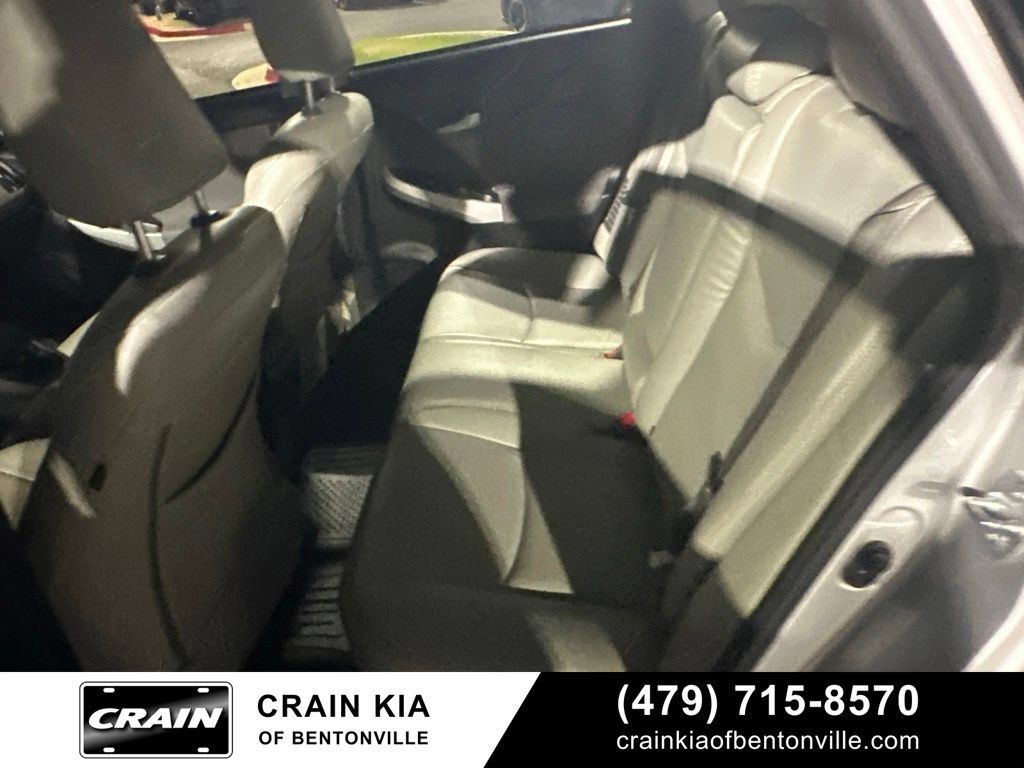 Used 2015 Toyota Prius Three FWD image 20