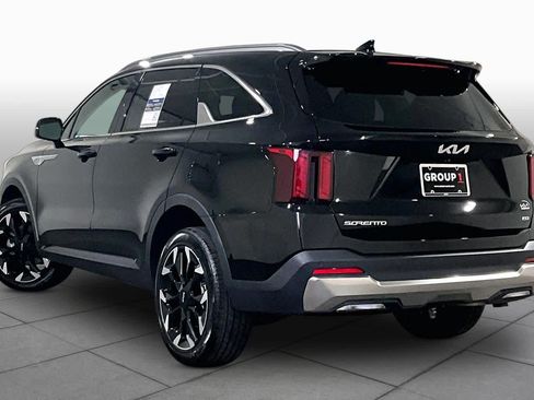 Used 2025 Kia Sorento EX w/ Panoramic Sunroof Package AWD/4WD image 11