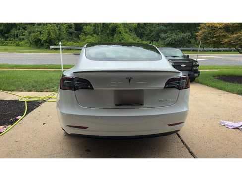 Used 2019 Tesla Model 3 Performance AWD/4WD image 10