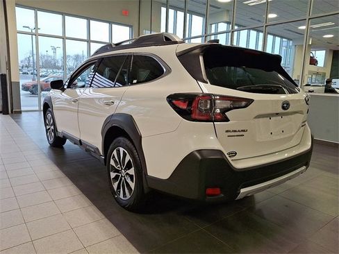 Certified 2023 Subaru Outback Touring XT image 4