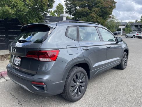 Used 2024 Volkswagen Taos S image 6