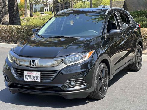 Used 2019 Honda HR-V EX image 18