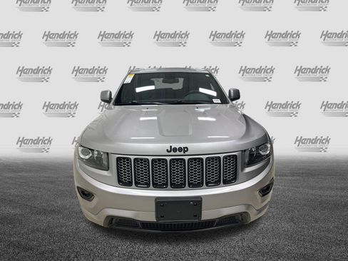 Used 2015 Jeep Grand Cherokee Altitude image 3