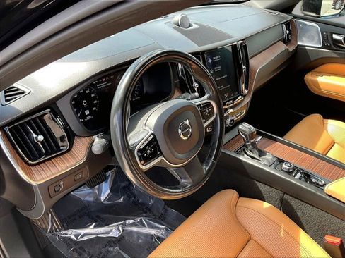 Used 2019 Volvo XC60 T6 Inscription w/ Protection Package Premier AWD/4WD image 14