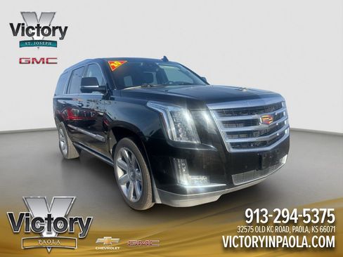 Used 2020 Cadillac Escalade Premium Luxury AWD/4WD image 1