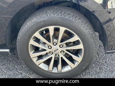 Used 2018 Ford Expedition Limited w/ Equipment Group 301A image 12