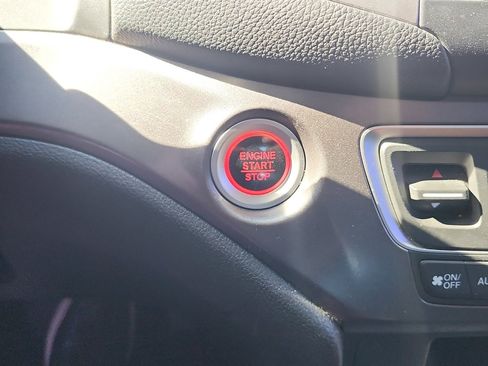 Used 2017 Honda Ridgeline Sport image 28