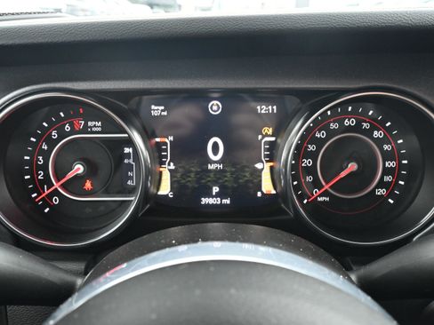 Used 2022 Jeep Gladiator Mojave image 24