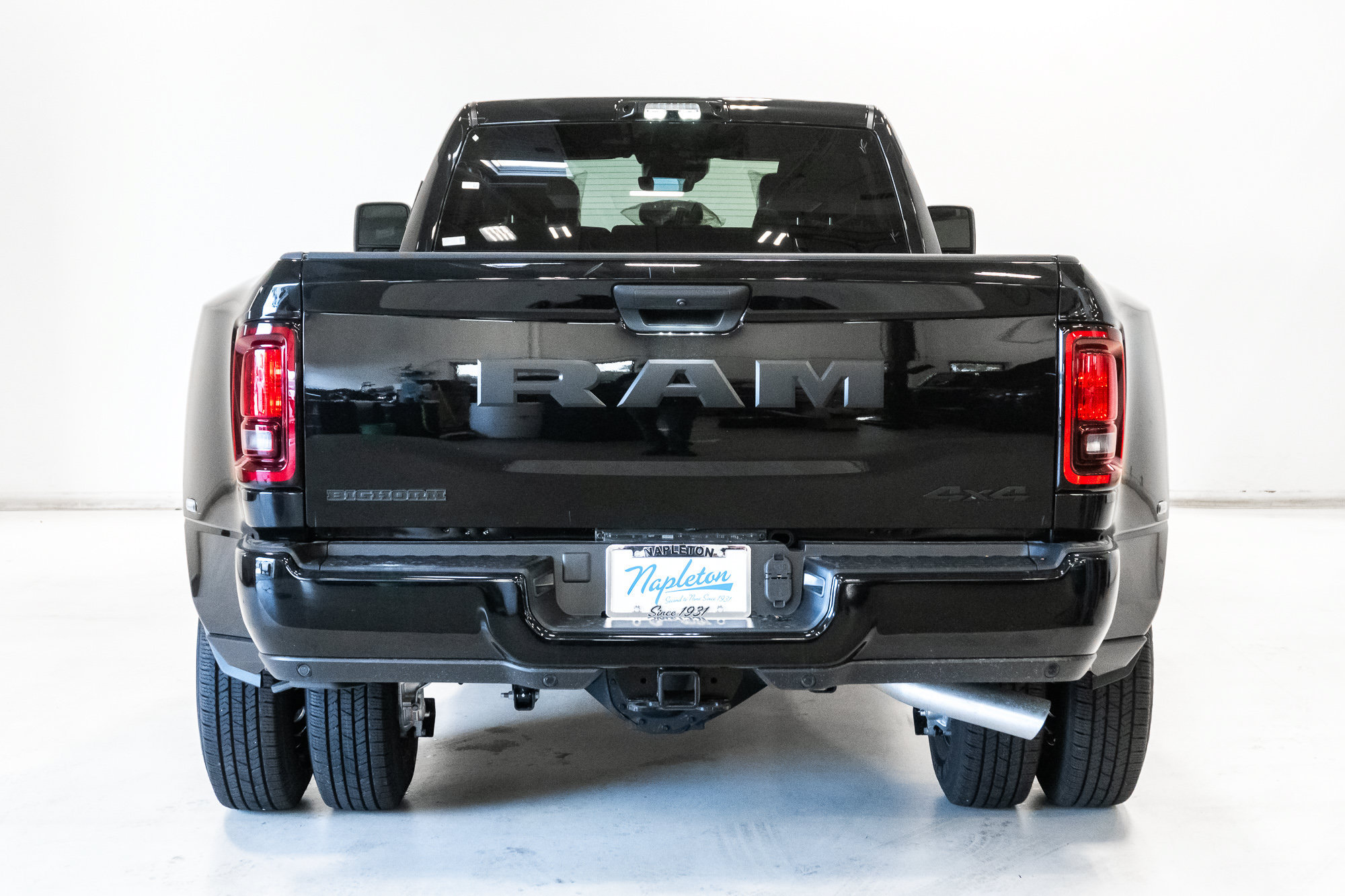 New 2027 RAM 3500 Big Horn AWD/4WD image 28