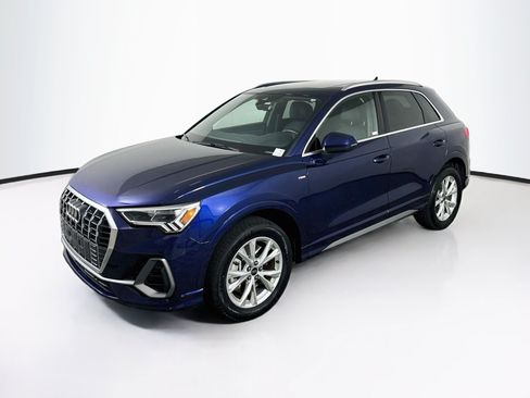 Used 2025 Audi Q3 2.0T Premium AWD/4WD image 3