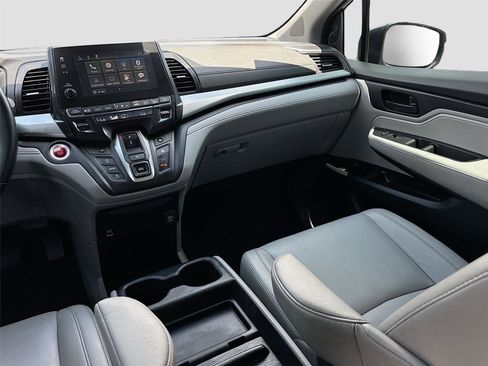 Used 2021 Honda Odyssey EX-L image 27