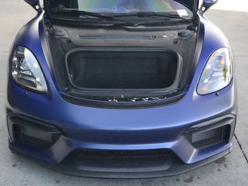 Certified 2022 Porsche 718 Cayman GT4 RWD image 30